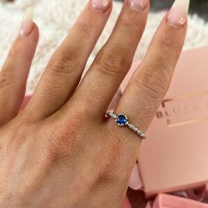 Blush & Bar Boutique Women’s Ring 925 Silver Blue Crystals 9